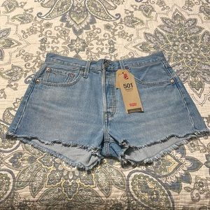 Women’s Levi Shorts